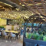 01 Nova 3* ديديم