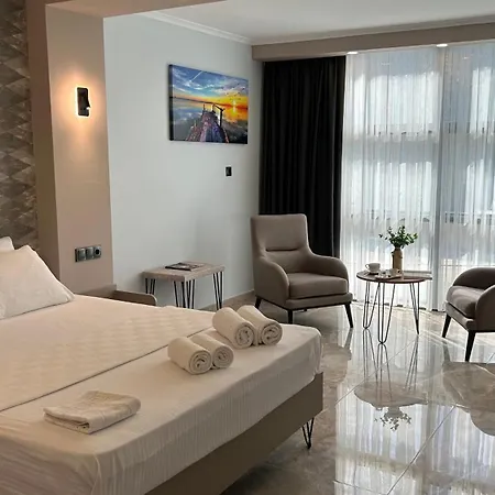 Hotell 01 Nova 3*